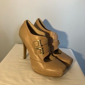 Market Tan Leather Heels